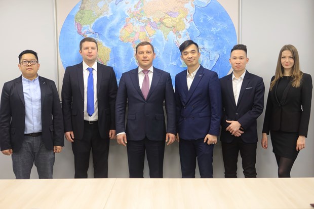 Coopération Vietnam-Russie dans la relance de l industrie du tourisme